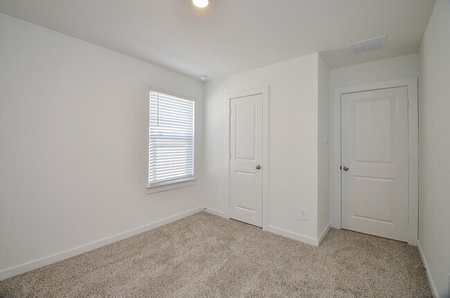 Building Photo - 2530 Ocean Jasper Dr