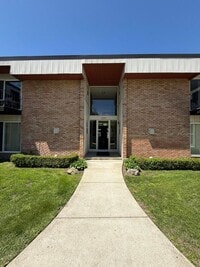 Building Photo - 4190 Rochester Rd