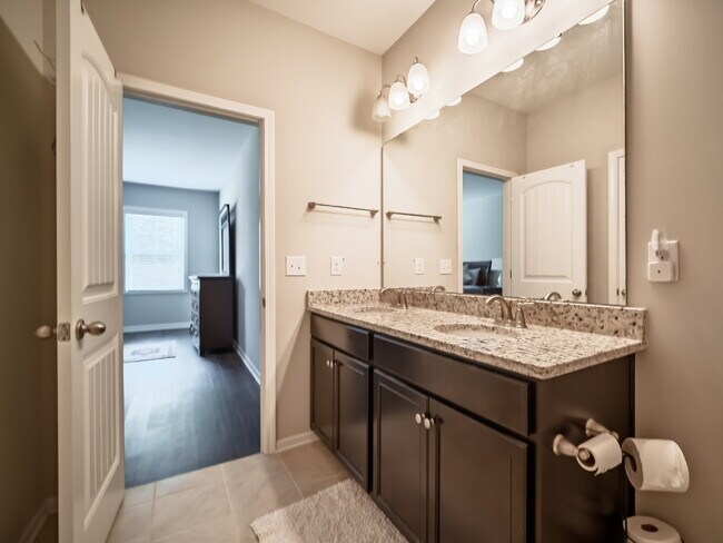 Building Photo - 4190 La Crema Dr