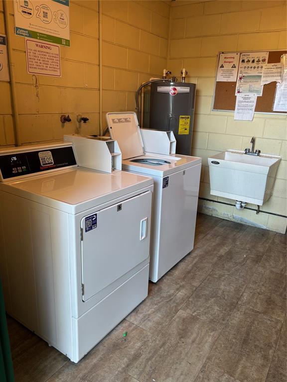 Building Photo - 4800 Rilma Ave