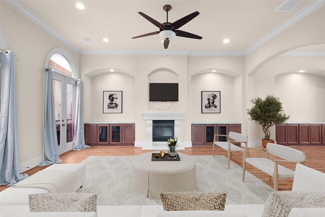 Building Photo - 5459 John Dreaper Dr