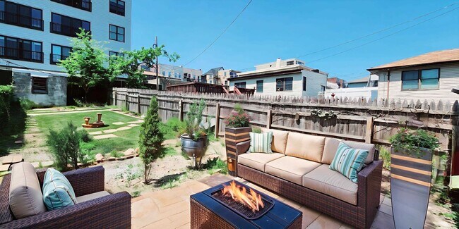 Building Photo - 300 Paterson Plank Rd