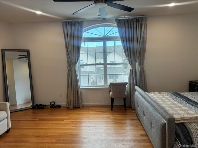 Building Photo - 221 Rivendell Ct