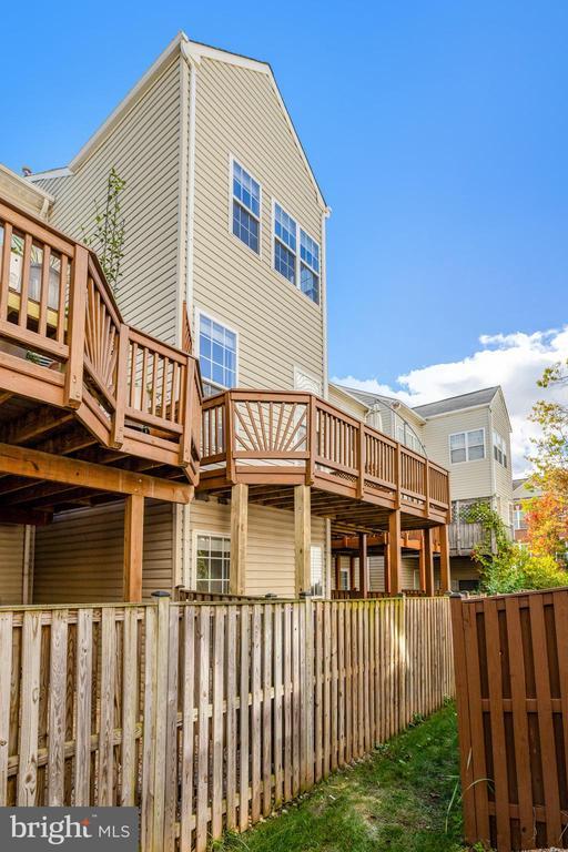 Building Photo - 12913 Wood Cres Cir