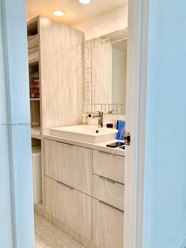 Building Photo - 851 Three Islands Boulevard