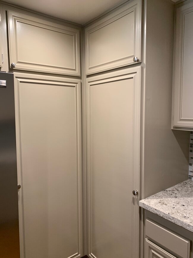 Building Photo - 8180 Manitoba St