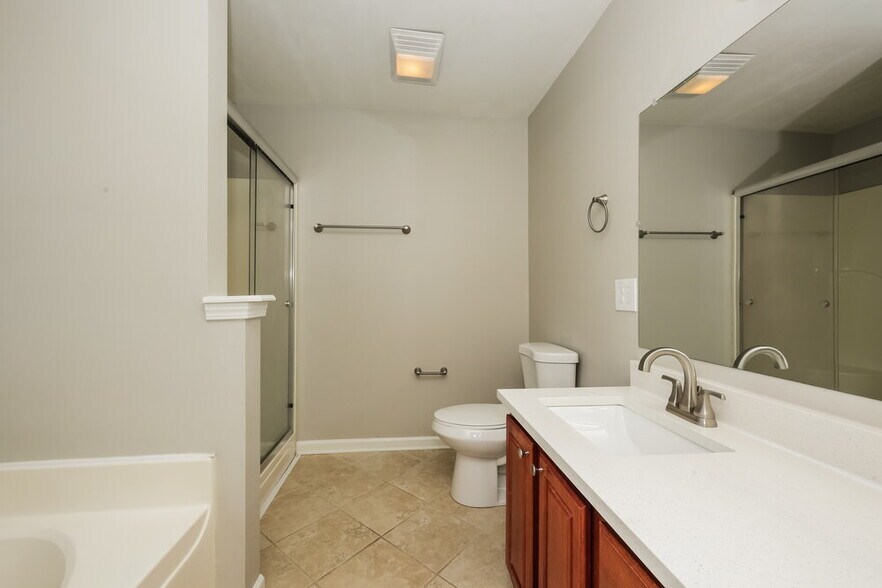 Building Photo - 2945 Hearthside Dr