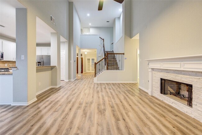 Building Photo - 25419 Hall Meadow Ln