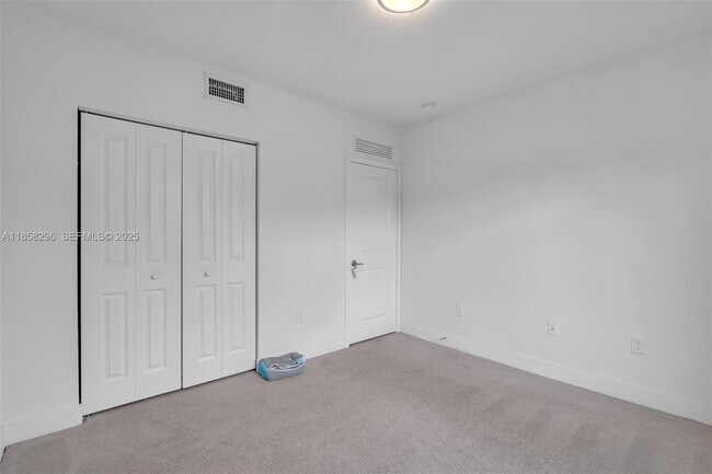 Building Photo - 4450 NW 83rd Pkwy