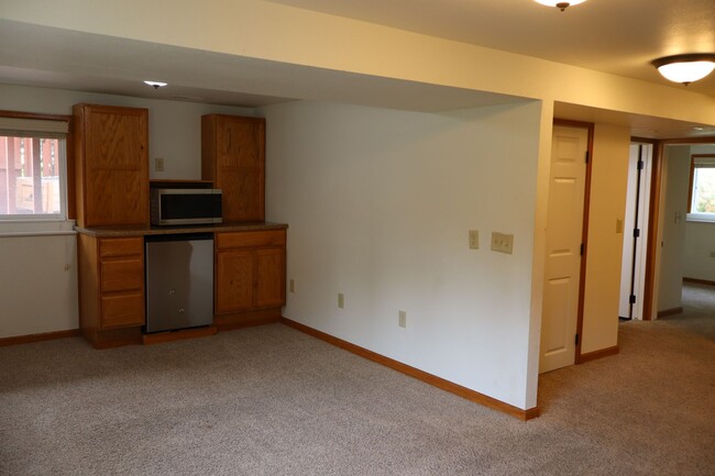 Building Photo - Lovely Loveland Home with Finished Basemen...