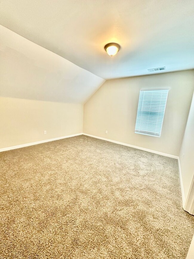 Building Photo - Atlanta Rental