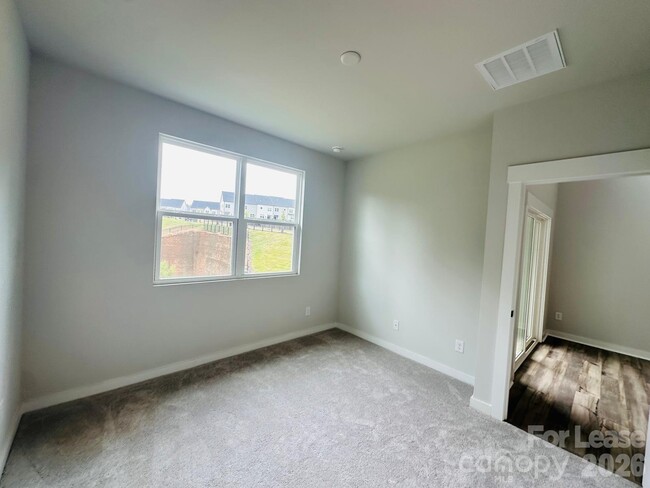 Building Photo - 3219 Finchborough Ct