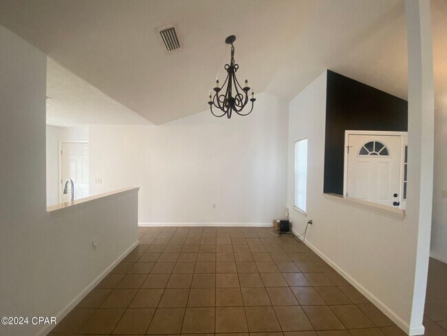 Building Photo - 2925 Cedars Crossing