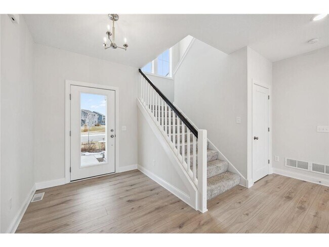 Building Photo - 10268 Arrowwood Path