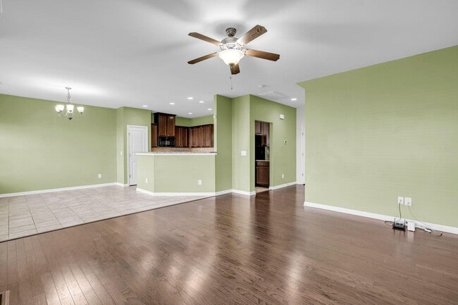 Building Photo - 139 Blackwater Way