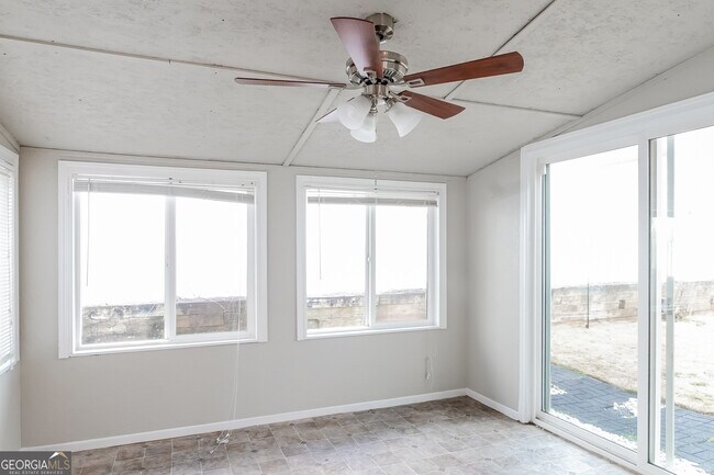 Building Photo - 191 Windcroft Cir NW