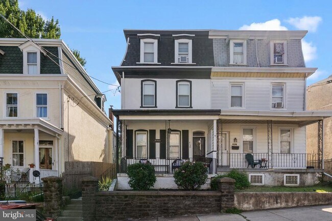 Building Photo - 4130 Pechin St