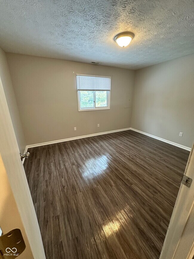 Building Photo - 88 Keran Manor Ct