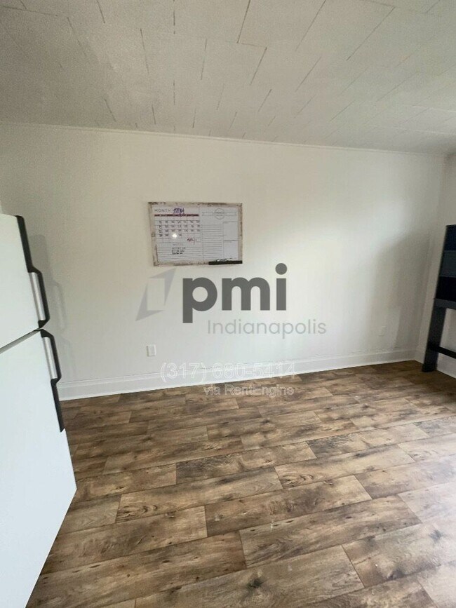 Building Photo - 955 S 22nd St