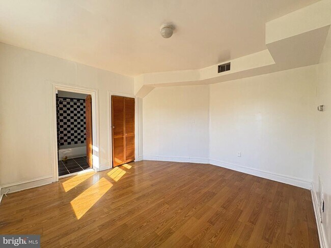 Building Photo - 5510 Greene St
