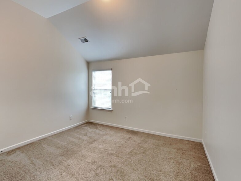 Building Photo - 4775 Carnegie Ct