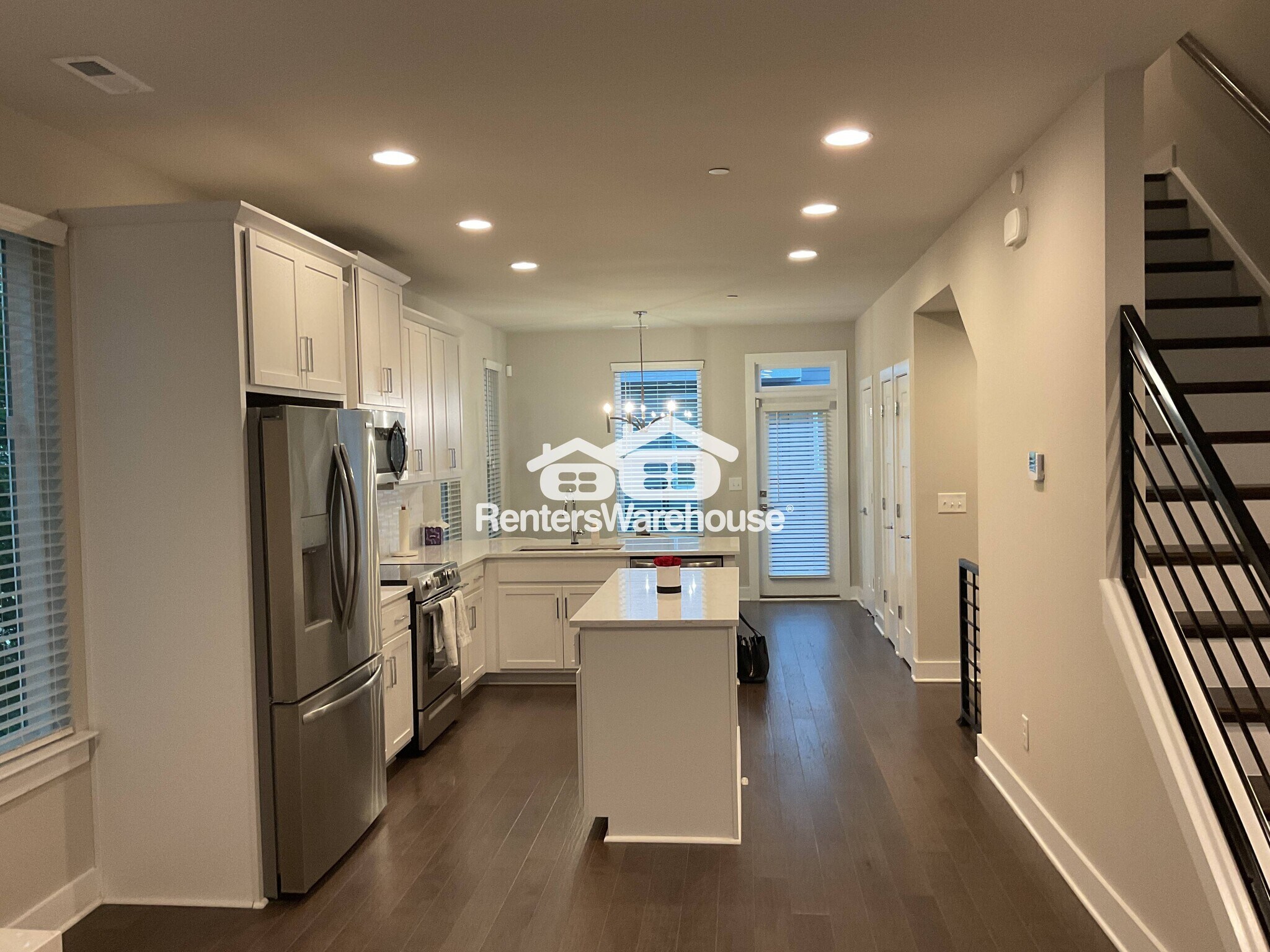 Building Photo - 1319 Millpark Ln