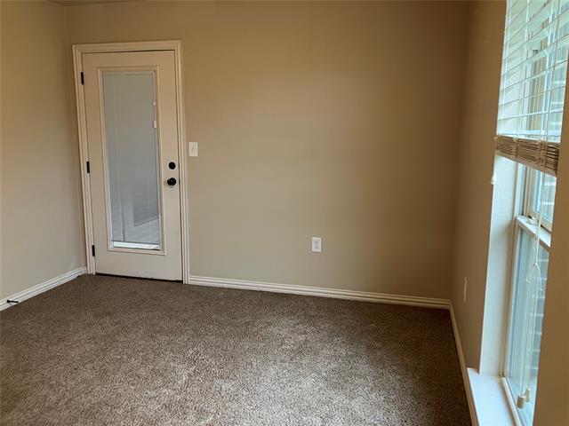 Building Photo - 106 Jarvis Ln