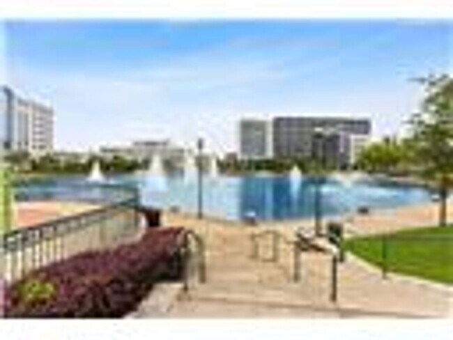 Building Photo - Call Ingrid Bayne at (757)873-6851