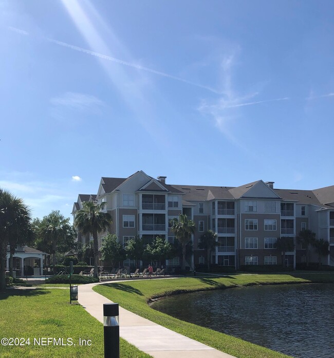 Building Photo - 11251 Campfield Dr