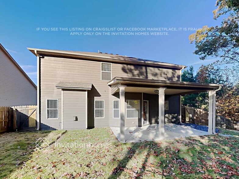 Building Photo - 440 Cleburne Pl