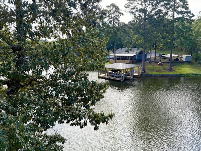 Primary Photo - 1201 Airport Rd