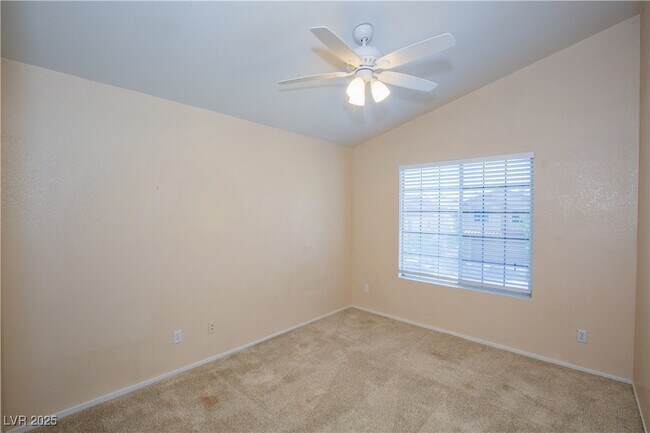 Building Photo - 7820 Paper Flower Ct