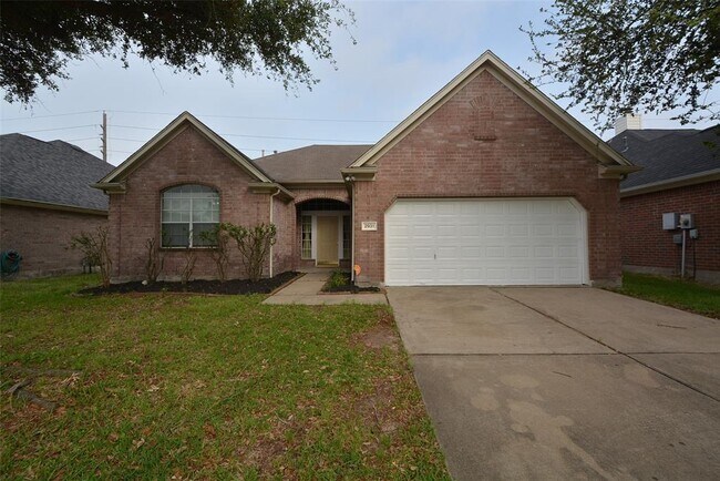 Building Photo - 2931 Sunbird Dr