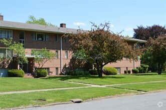 Building Photo - 1100 East Ave