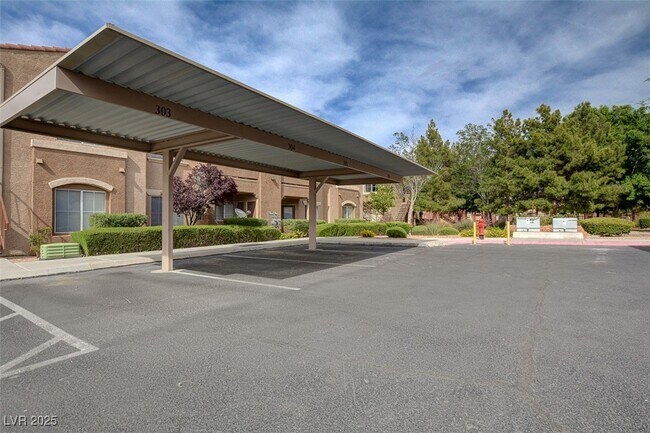 Building Photo - 10245 S Maryland Pkwy