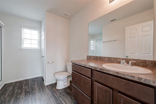 Building Photo - 14707 Auburn Dusk Dr