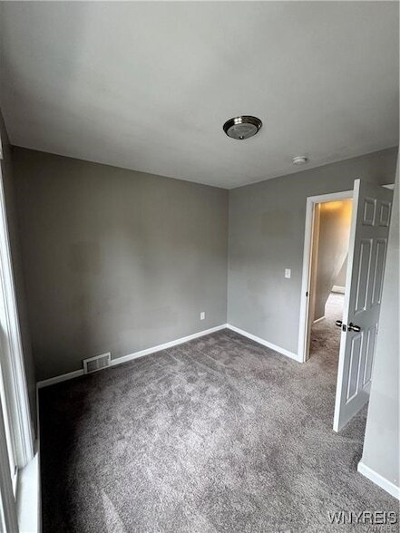 Building Photo - 260 Chestnut St