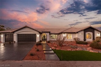 Building Photo - 4785 N Grand Canyon Dr