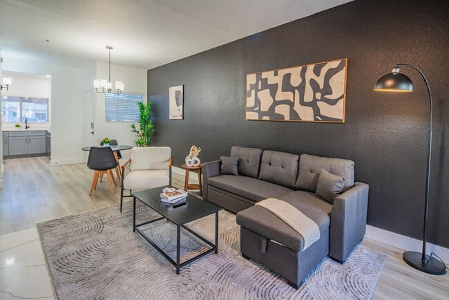 Building Photo - 7900 E Princess Dr