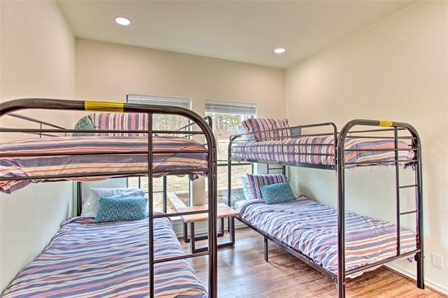 Building Photo - 997 Tanglewood Trail