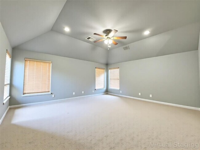 Building Photo - 806 Bent Wood Pl