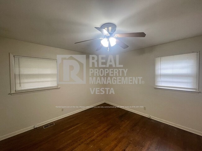 Building Photo - 510 Arrowhead Trl