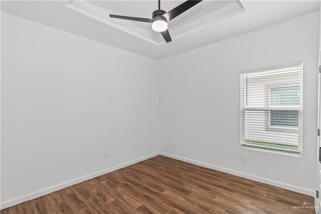 Building Photo - 1000 N Woodson Ave