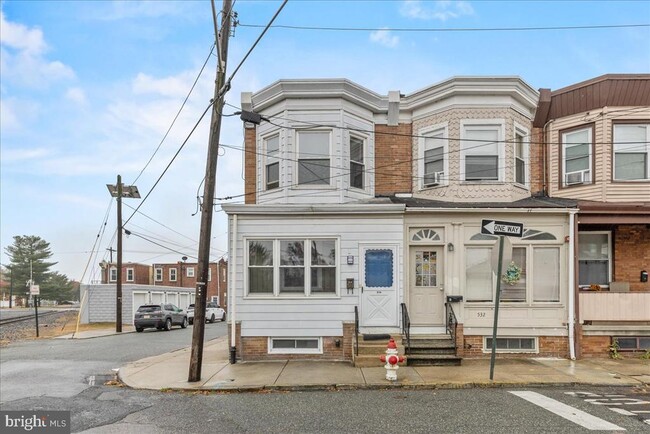Building Photo - 534 Bergen St