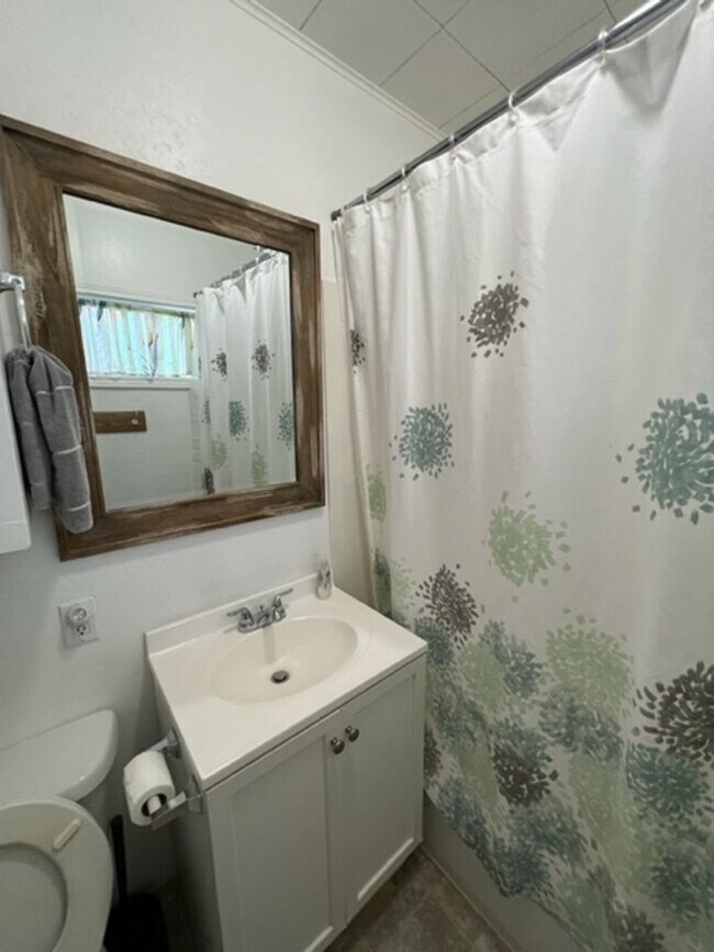 Building Photo - A Little Piece of Heaven in Historic Jacksonville