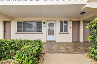 Building Photo - 1235 S Highland Ave