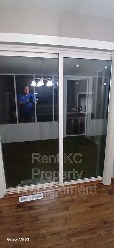 Building Photo - 7201 Hardy Ave