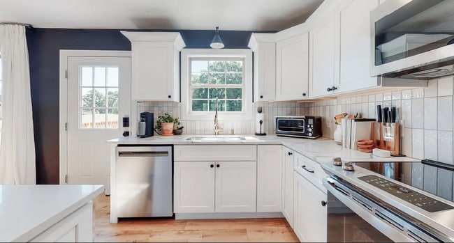 Building Photo - "Charming 3-Bed, 2-Bath Home on Claypool R...