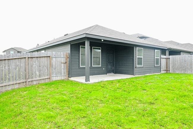 Building Photo - 12302 Rock Basin Dr