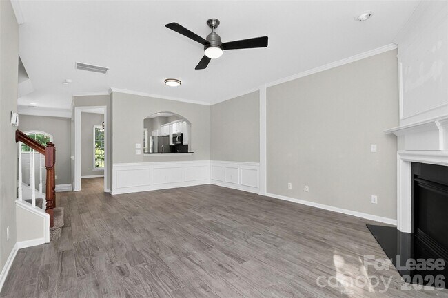 Building Photo - 629 6th Baxter Crossing